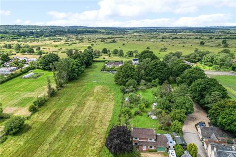 Suncrest Canada Common, West Wellow, Romsey, SO51 6DH