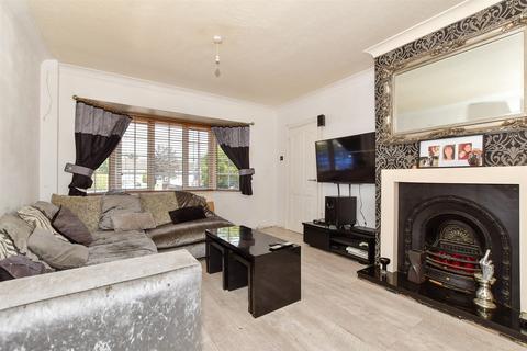 3 bedroom terraced house for sale, Eastham Crescent, Brentwood, Essex