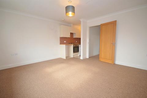 2 bedroom flat to rent, Lyminster Road, Wick, Littlehampton, BN17