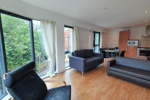 2 bedroom flat to rent, Bluecoat House, 72 North Sherwood Street, Nottingham, NG1