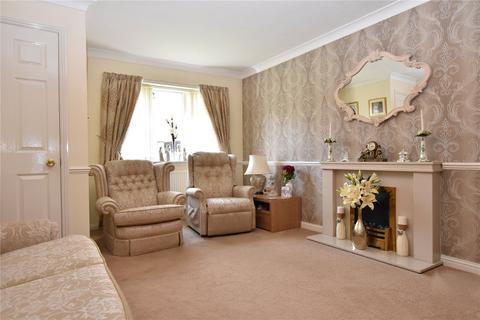 3 bedroom detached house for sale, Broad Ings Way, Shelf, Halifax, West Yorkshire, HX3