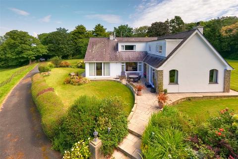 4 bedroom bungalow for sale, Bangor Road, Caernarfon, Gwynedd, LL55