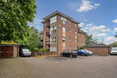 2 bedroom apartment for sale, 72 Oakley Road, Regents Park, Southampton, Hampshire, SO16