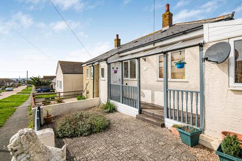 2 bedroom bungalow for sale, Cairo Avenue, Peacehaven, East Sussex, BN10