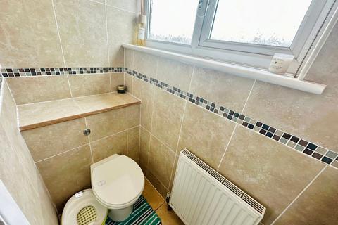 5 Austen Close, Tilbury, RM18 8DB