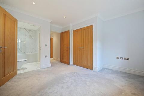2 bedroom apartment to rent, Common Road, Chorleywood, Rickmansworth, Hertfordshire, WD3