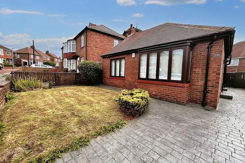 2 bedroom bungalow for sale, Coniston Gardens, Low Fell, Gateshead, Tyne and Wear, NE9 6XY