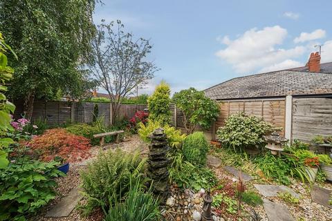 3 bedroom semi-detached house for sale, Belmont Road,  Hereford,  HR2