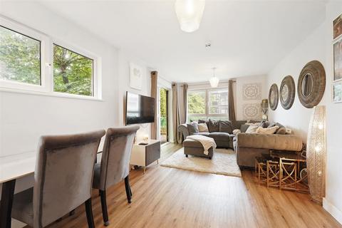 2 bedroom apartment for sale, Pembroke House, Academy Way, Essex