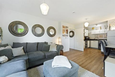 2 bedroom apartment for sale, Pembroke House, Academy Way, Essex