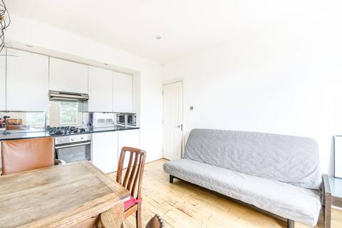 3 bedroom flat to rent, Fulham Palace Road, Fulham, London, SW6