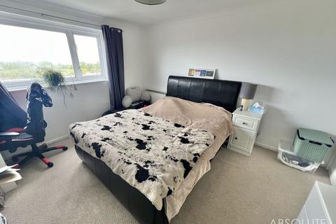 2 bedroom flat for sale, Langstone Close, Torquay, TQ1