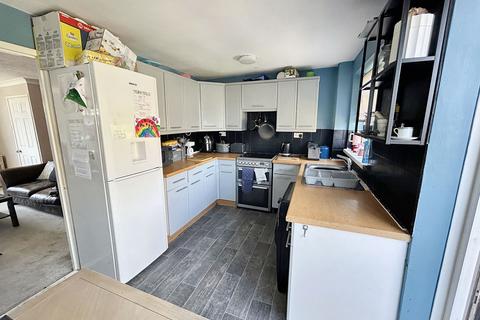 70 Calder Walk, Sunniside, Newcastle Upon Tyne, NE16 5XG