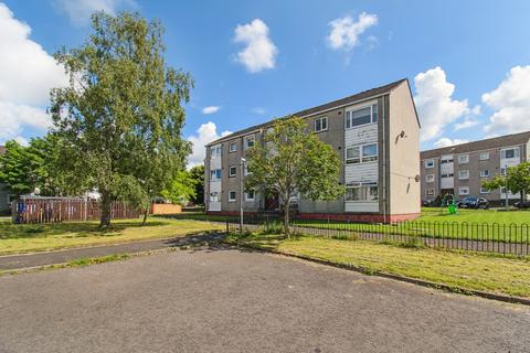 2 bedroom flat to rent, Carnoch Street, Flat 2/2, Summerston, Glasgow, G23 5HU