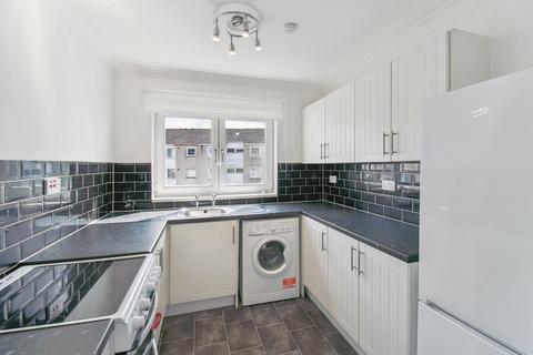 2 bedroom flat to rent, Carnoch Street, Flat 2/2, Summerston, Glasgow, G23 5HU