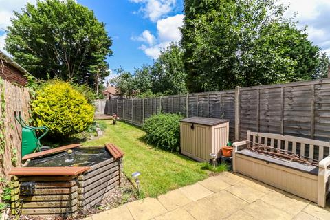 5 bedroom terraced house for sale, Townsend Road, Chesham, Buckinghamshire, HP5