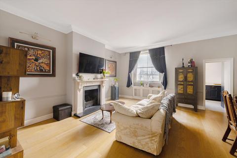 3 bedroom flat to rent, Inverness Terrace, Bayswater, London, W2.