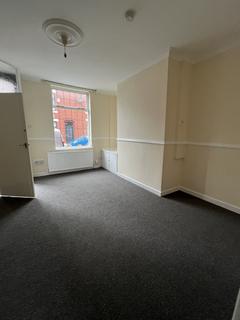 2 bedroom terraced house to rent, St. Martins Street, Rochdale OL11