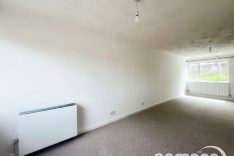 19 Avon Walk, Basingstoke, RG21 4DJ