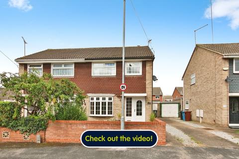 3 bedroom semi-detached house for sale, Hathersage Road, Hull, HU8 0EW