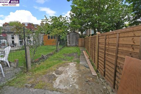 58a Selwyn Road, London, E13 0PY