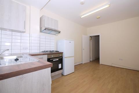 58a Selwyn Road, London, E13 0PY