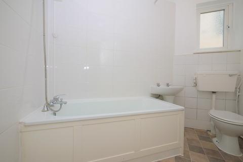 58a Selwyn Road, London, E13 0PY