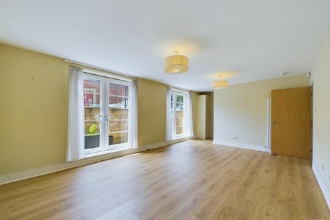 2 bedroom flat to rent, Annandale Street, Bellevue, Edinburgh, EH7