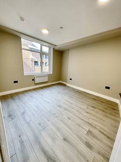Studio to rent, High Street, Leicester LE1