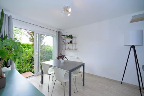 3 bedroom end of terrace house for sale, South Hill, Surrey GU7