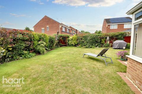 15 Brander Close, Balby, Doncaster, DN4 8TL
