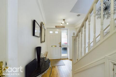 15 Brander Close, Balby, Doncaster, DN4 8TL
