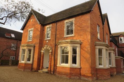 3 bedroom semi-detached house for sale, Linden Road, Bedford MK40