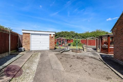 2 bedroom detached bungalow for sale, Cheshire Way, Westwood, Nottingham, NG16