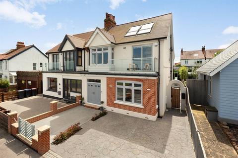 5 bedroom semi-detached house for sale, Beacon Hill, Herne Bay