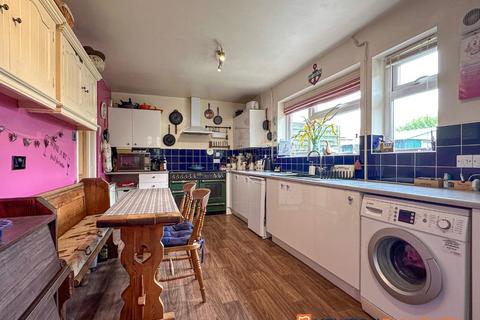 2 bedroom end of terrace house for sale, The Meadows, 8 NG24