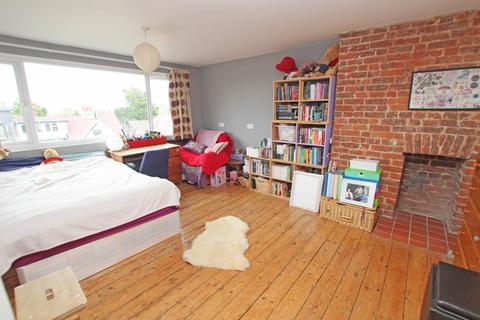 undefined, Bedford Grove, Eastbourne, BN21 2DU