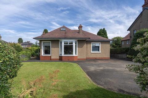 4 bedroom detached bungalow for sale, 9 Moray Place, FK3 9DL