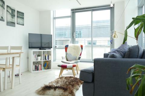 2 bedroom flat to rent, Ingram Street, Leeds, West Yorkshire, UK, LS11
