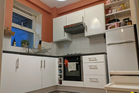 1 bedroom flat for sale, Rogers Estate, Globe road Bethnal Green, London Borough of Tower Hamlets, E2