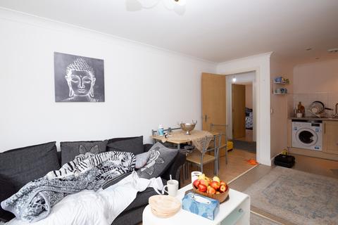 2 bedroom flat for sale, Alexandra Road South, Manchester M16