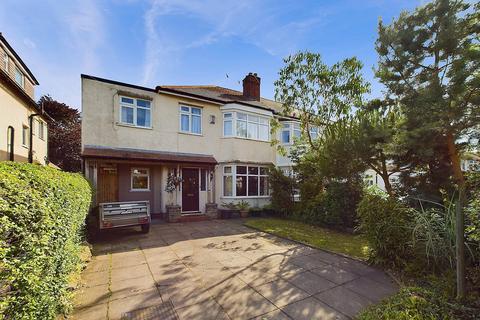 4 bedroom semi-detached house for sale, Oakfield Drive, Upton-By-Chester, Chester, CH2