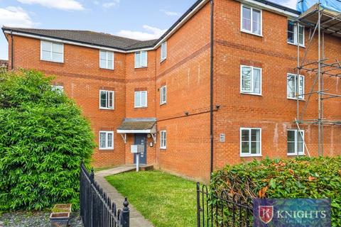 2 bedroom flat for sale, Greenwood Avenue, London, EN3