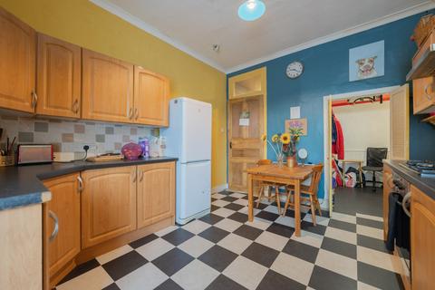 1 bedroom flat for sale, Coplaw Street, Flat 2/2, Govanhill, Glasgow, G42 7DE