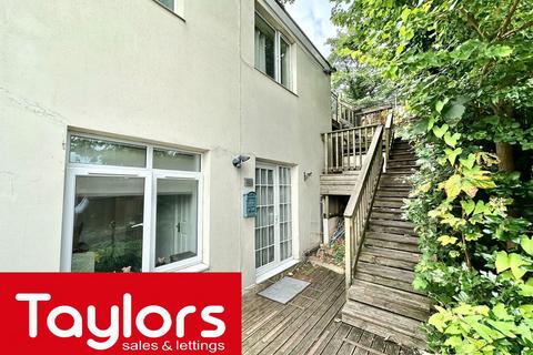2 bedroom flat for sale, St. Marychurch Road, Torquay, TQ1 3HY