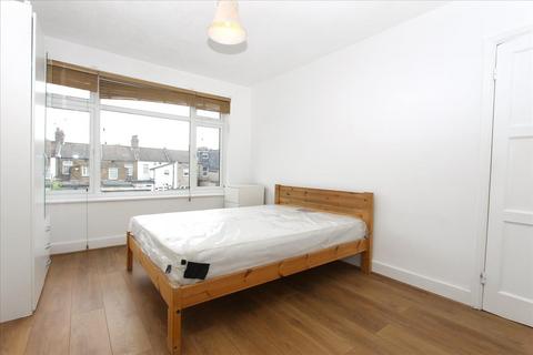 1 bedroom flat to rent, Henley Road, London, N18