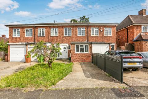 4 bedroom terraced house for sale, Sherborne Road, Sutton SM3