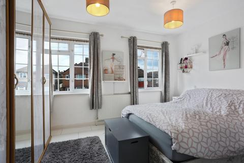 5 Sherborne Road, Sutton, SM3 9QA