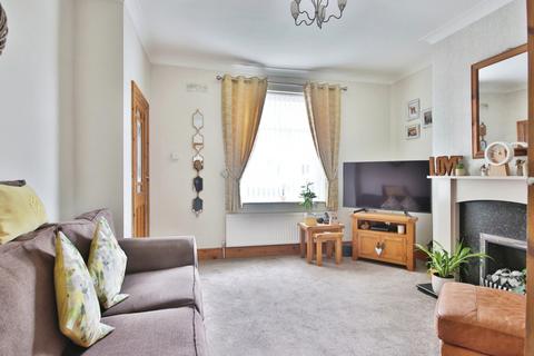 3 bedroom end of terrace house for sale, Ramsden Avenue, Barton-Upon-Humber, DN18 5LL