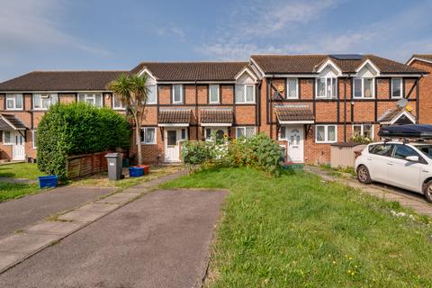 2 bedroom terraced house for sale, Crestwood Way, Hounslow, TW4